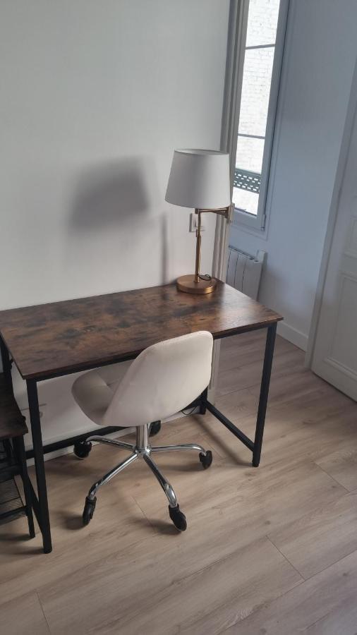 Appartement Luxueux Dans Maison Bourgeoise Parisienne Levallois-Perret Exterior foto