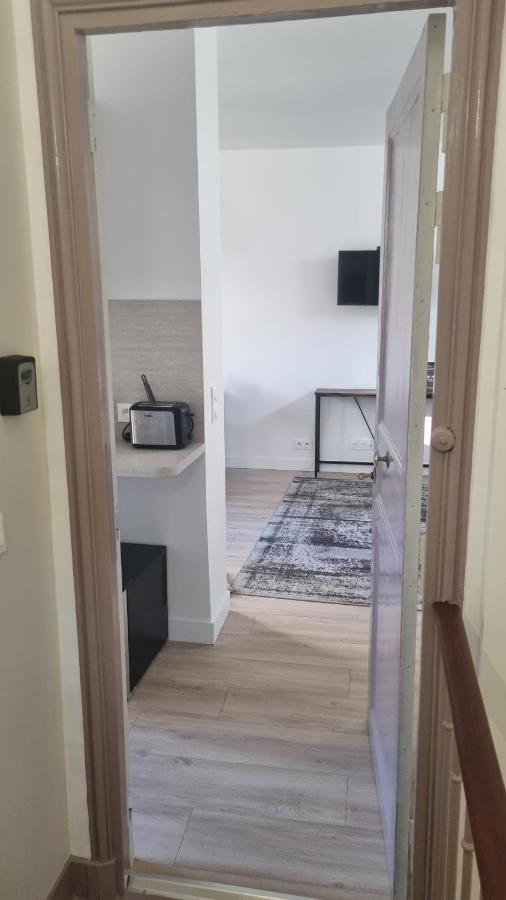 Appartement Luxueux Dans Maison Bourgeoise Parisienne Levallois-Perret Exterior foto